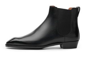 BLACK ANKLE CHELSEA BOOT